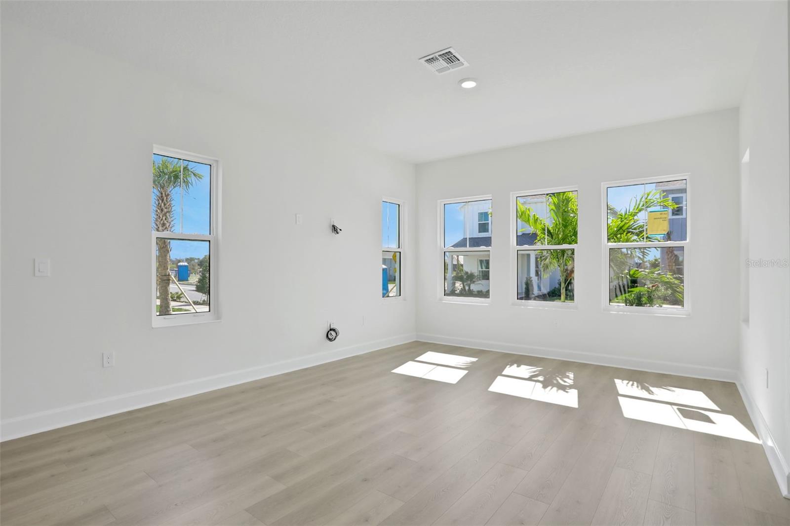 BUNGALOW WALK LAKEWOOD RANCH NEIGHBORHOOD - Residential