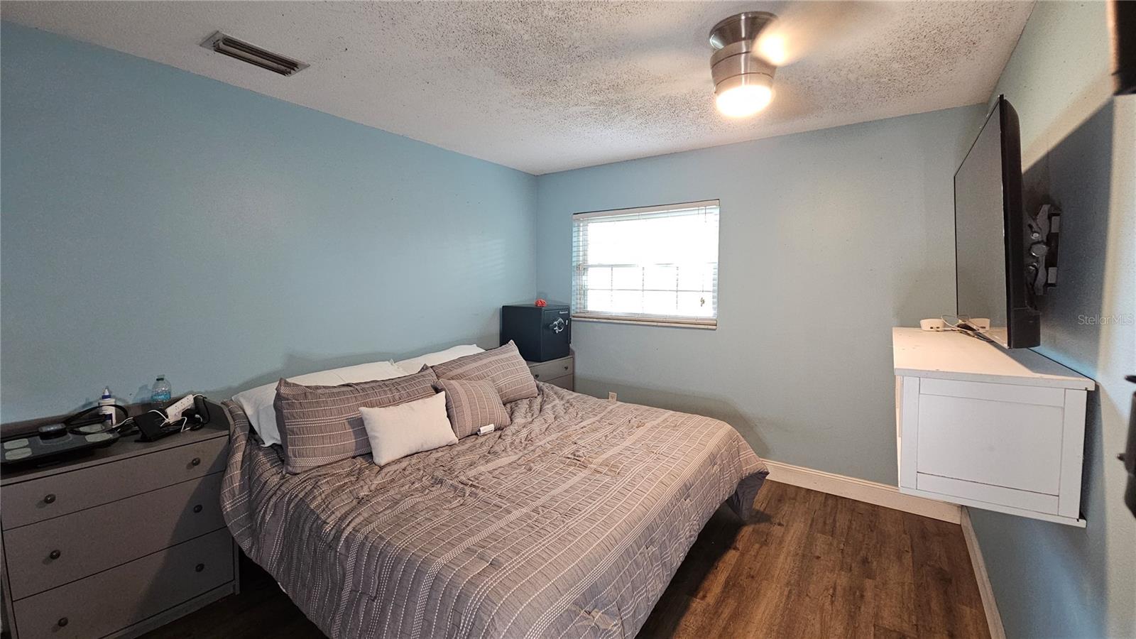 SHERWOOD ESTATES - Residential