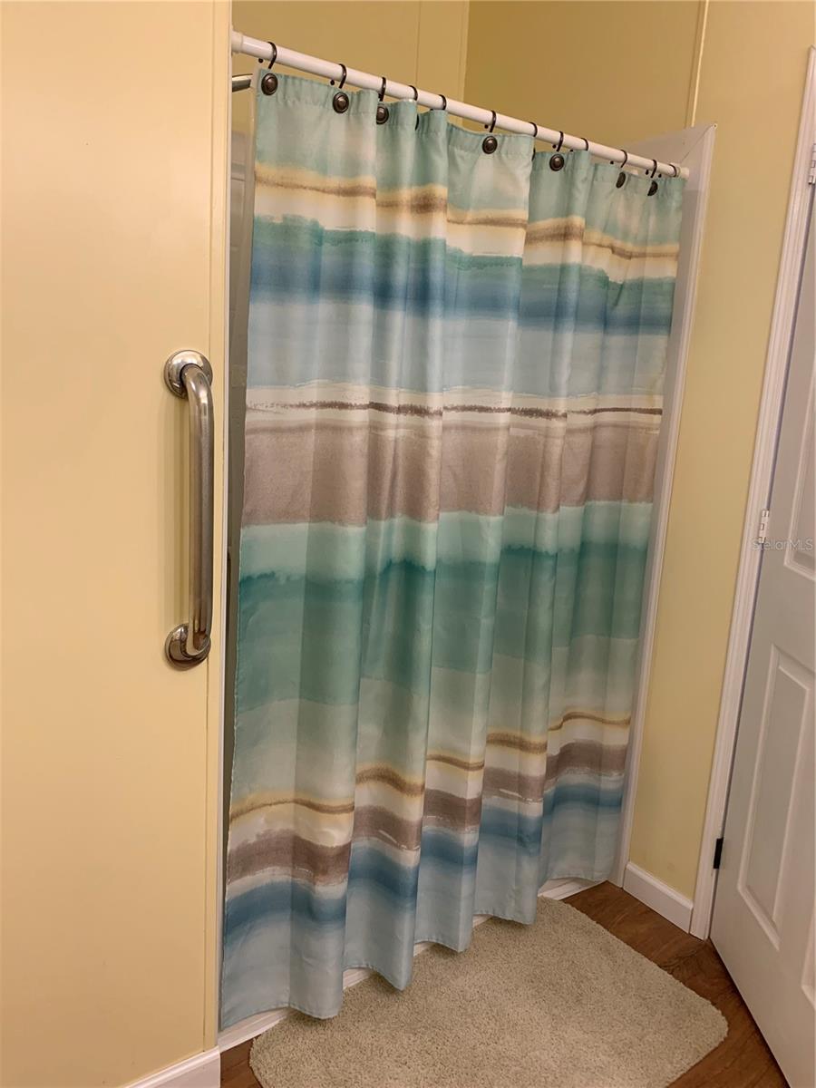 BROOKRIDGE COMMUNITY UNIT 4 - Residential