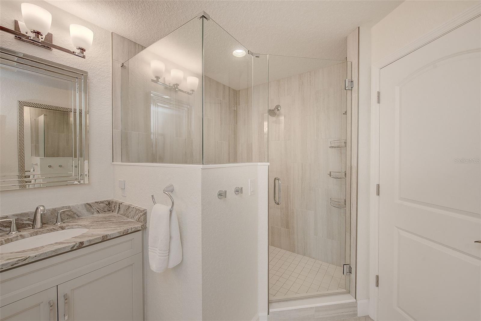 ANCHORAGE THE CONDO - Residential