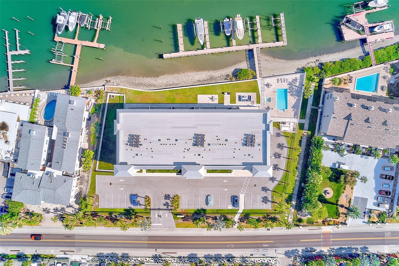 ANCHORAGE THE CONDO - Residential