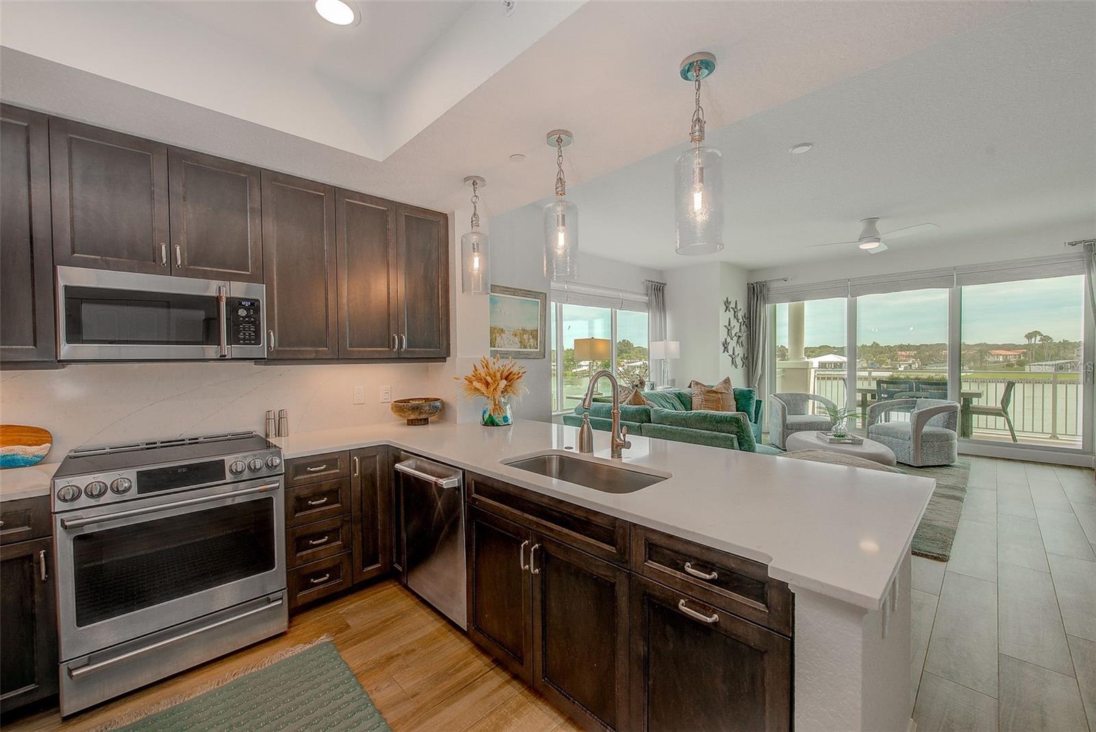 ANCHORAGE THE CONDO - Residential