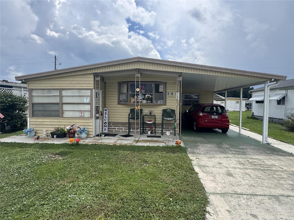 Photo of 37140 8th Avenue, Zephyrhills, FL 33542 (MLS # TB8551909)