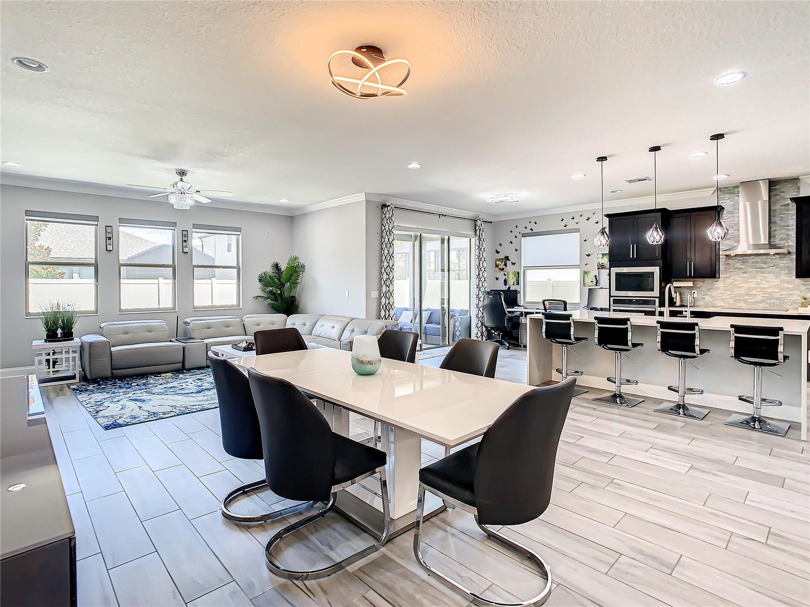 HIDEAWAY COVE AT OVIEDO PH 1 - Residential Lease