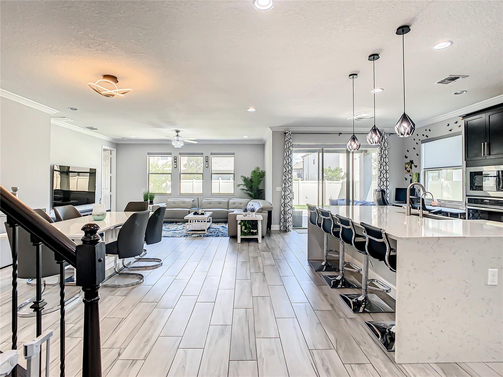 HIDEAWAY COVE AT OVIEDO PH 1 - Residential Lease