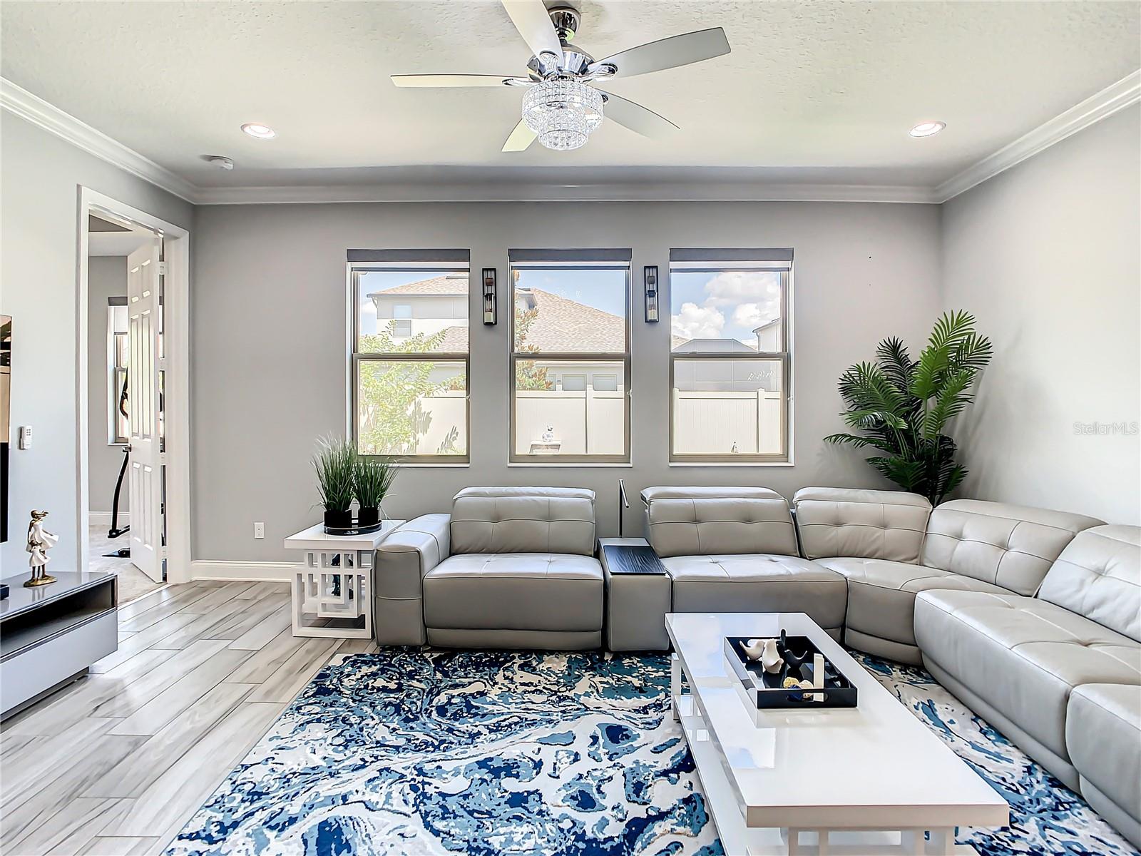 HIDEAWAY COVE AT OVIEDO PH 1 - Residential Lease