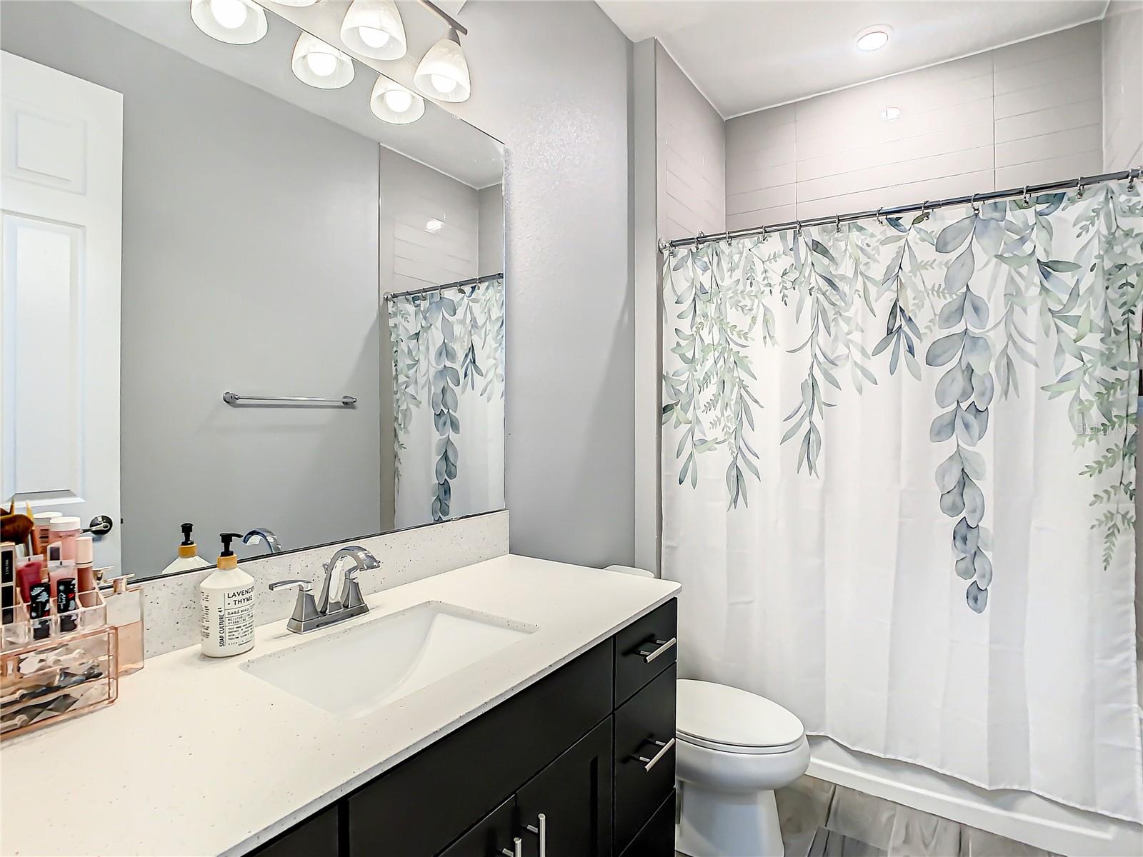 HIDEAWAY COVE AT OVIEDO PH 1 - Residential Lease