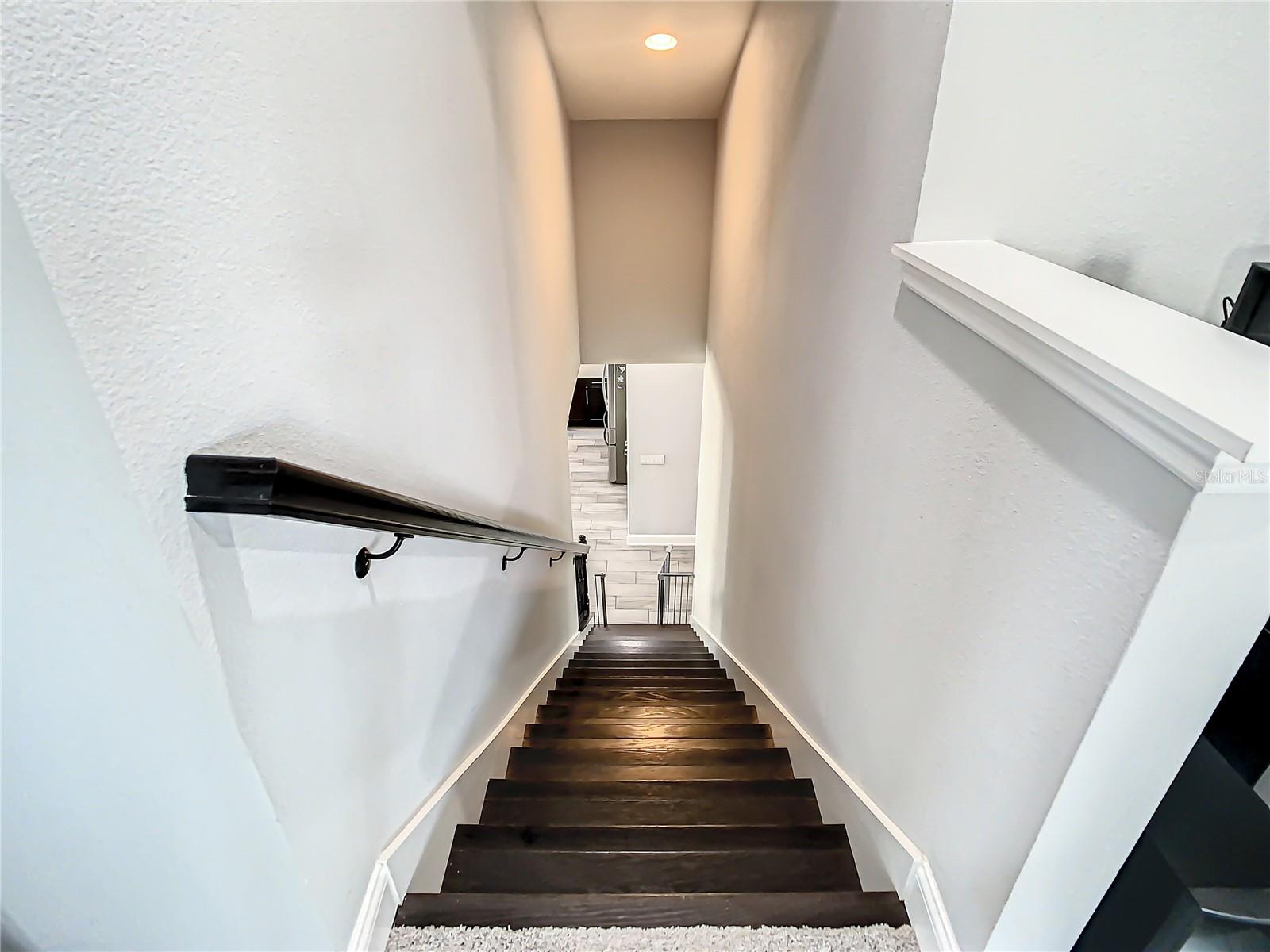 HIDEAWAY COVE AT OVIEDO PH 1 - Residential Lease