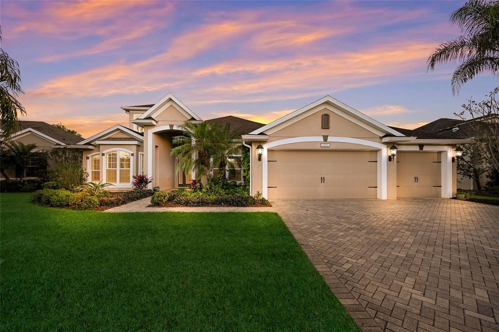 Photo of 12012 Longview Lake Circle, Bradenton, FL 34211 (MLS # A4680697)