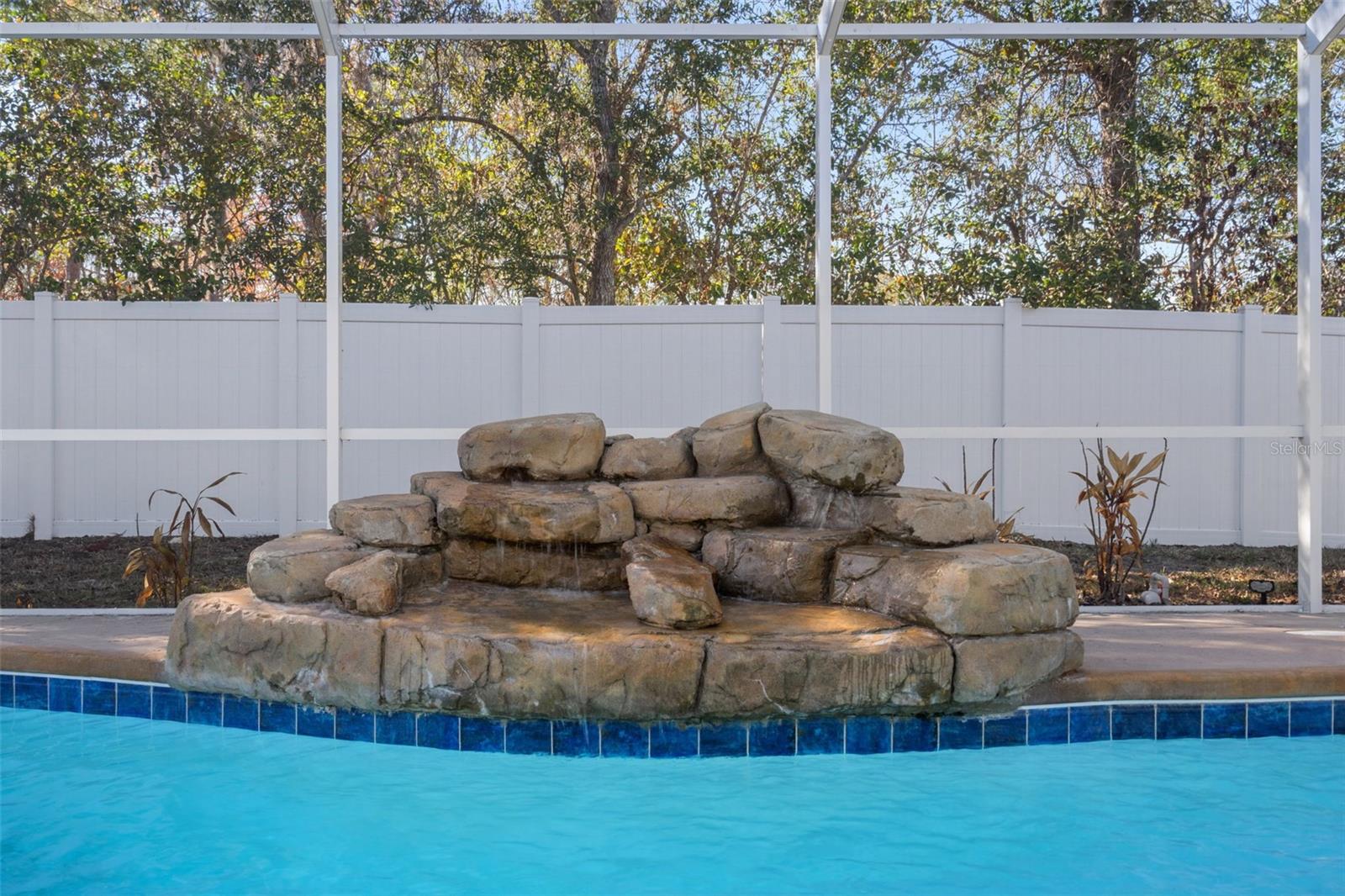 ROYAL HIGHLANDS - Residential