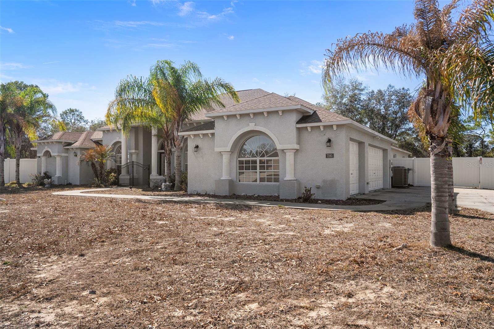 ROYAL HIGHLANDS - Residential