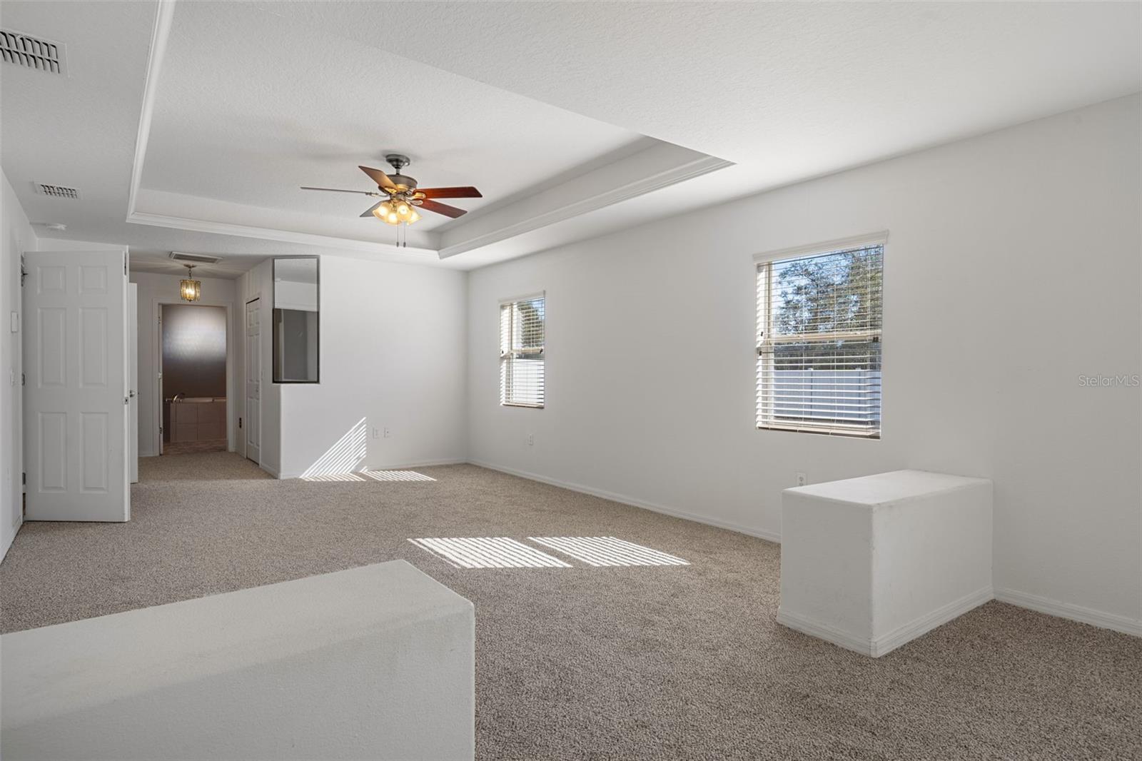 ROYAL HIGHLANDS - Residential