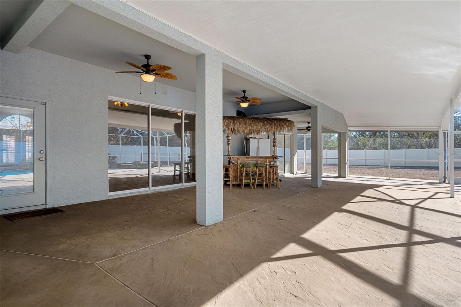 ROYAL HIGHLANDS - Residential