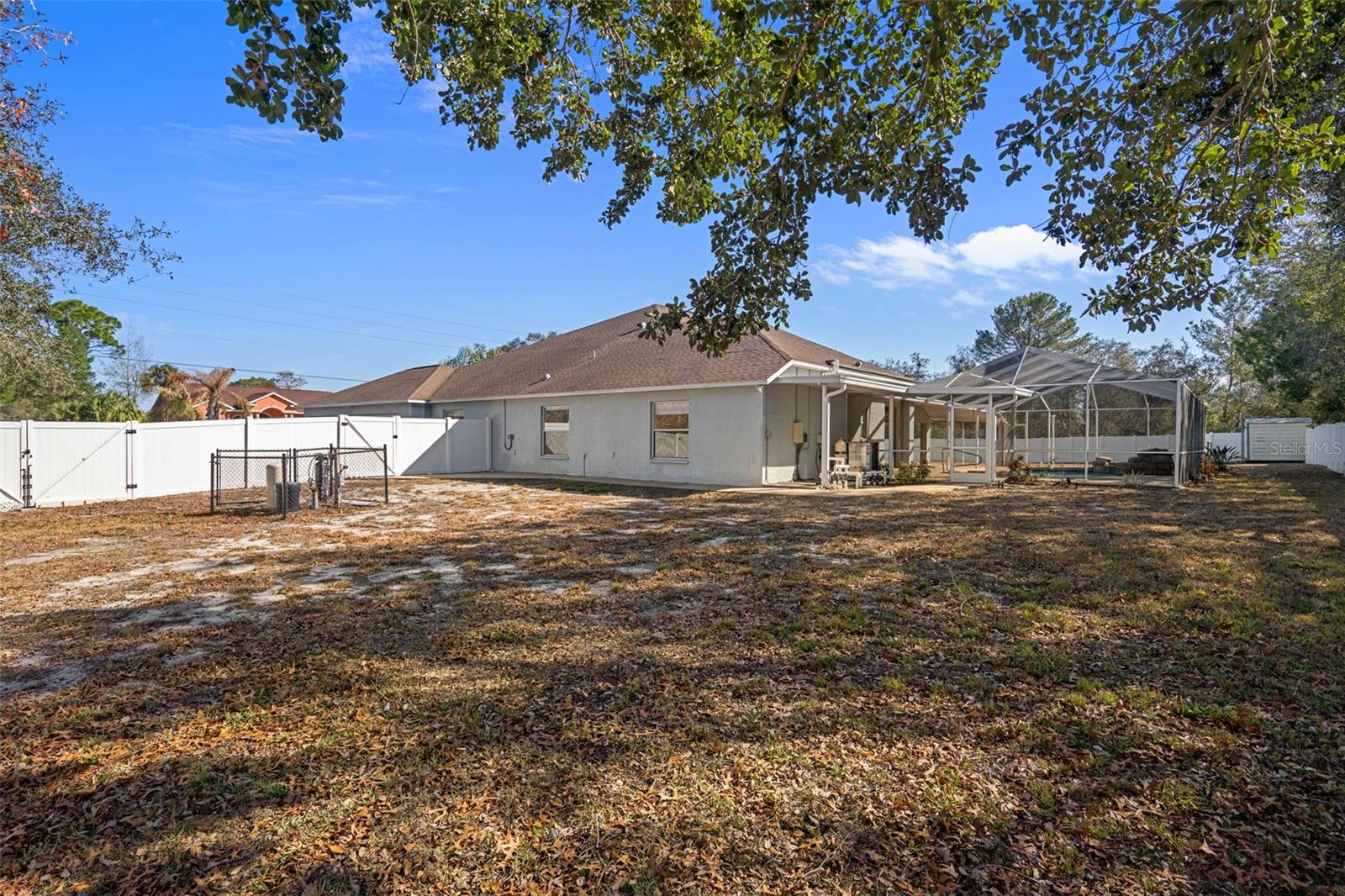 ROYAL HIGHLANDS - Residential