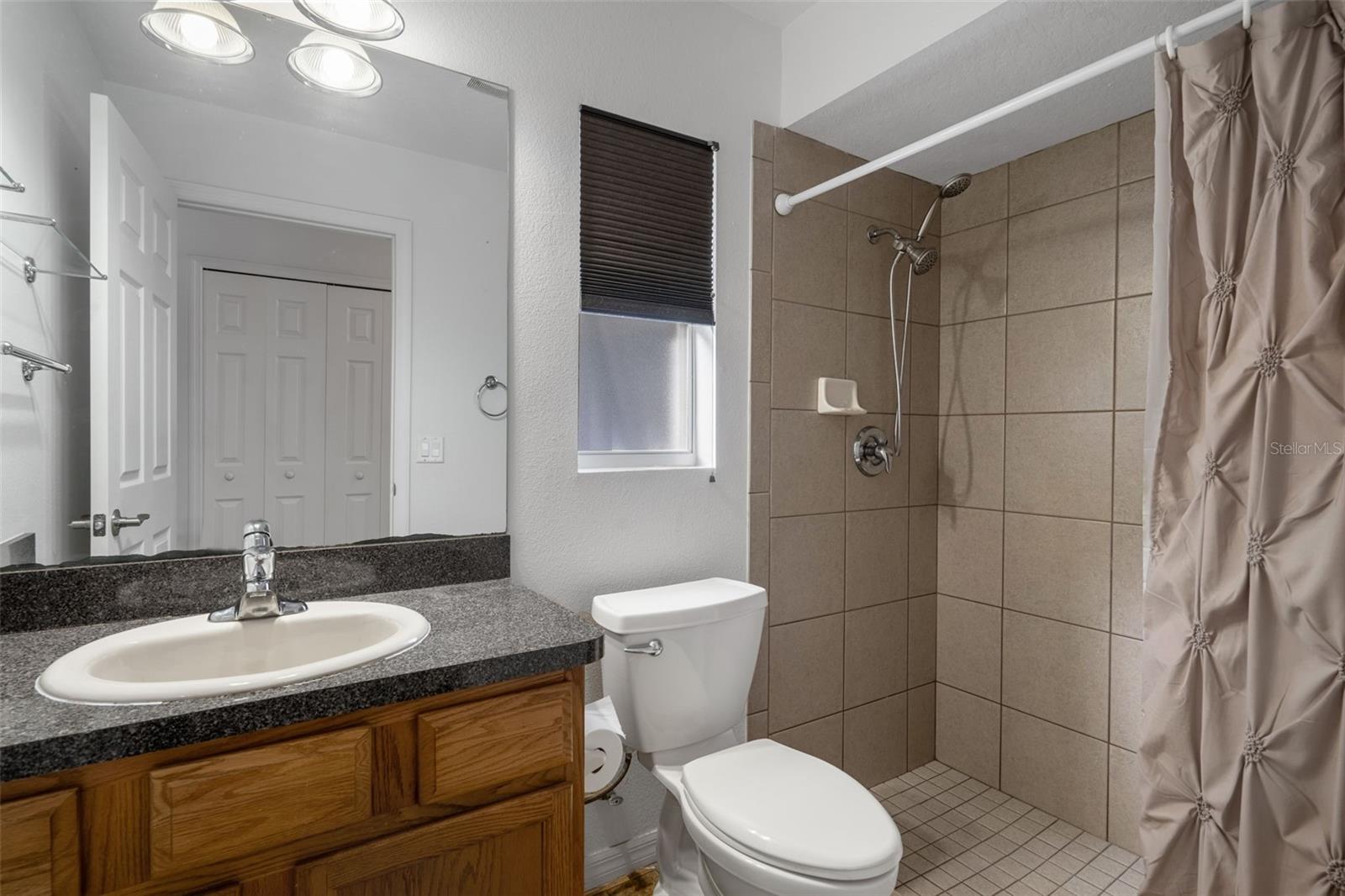 ROYAL HIGHLANDS - Residential