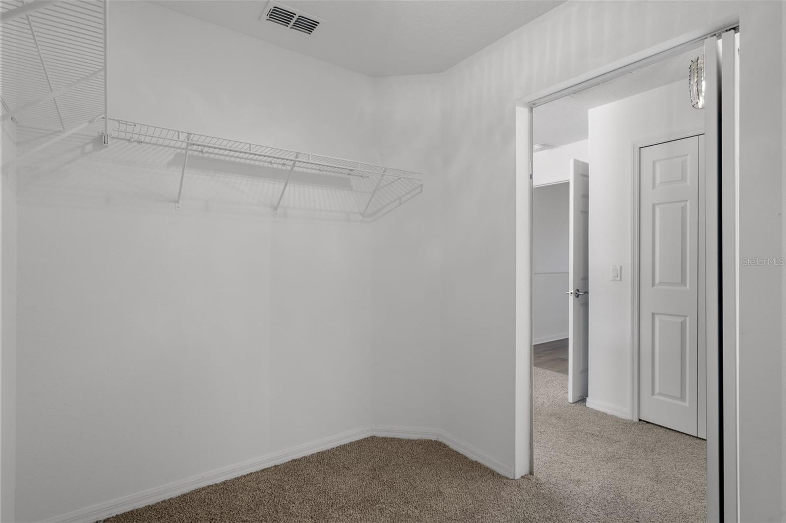 ROYAL HIGHLANDS - Residential