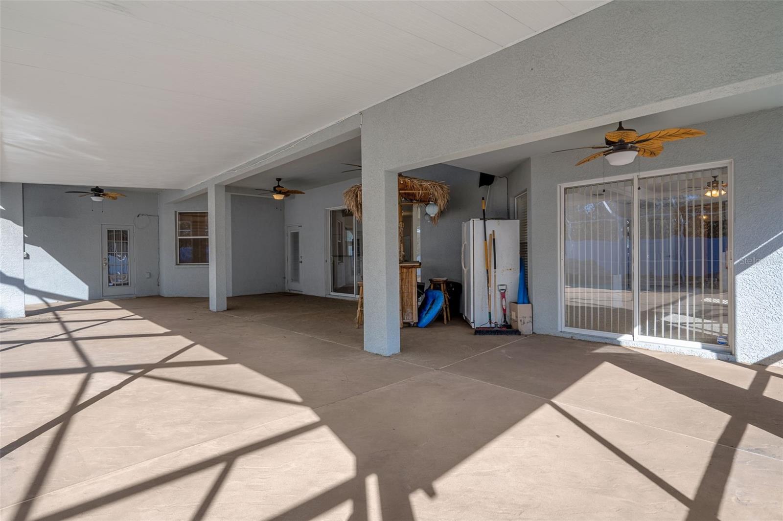 ROYAL HIGHLANDS - Residential