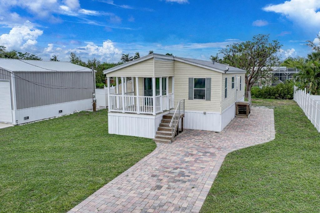 Photo of 3018 Bayberry Avenue, Punta Gorda, FL 33950 (MLS # C7524395)