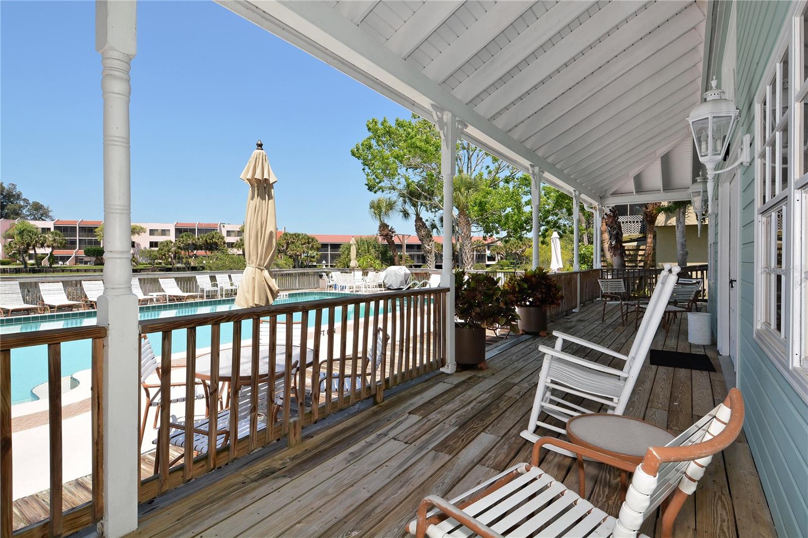 LAKE ARROWHEAD - Residential