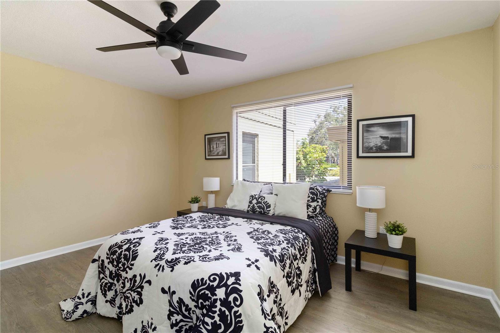 LAKE ARROWHEAD - Residential