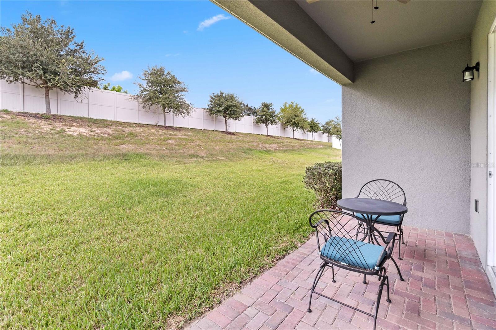 GOLDEN RDG - Residential