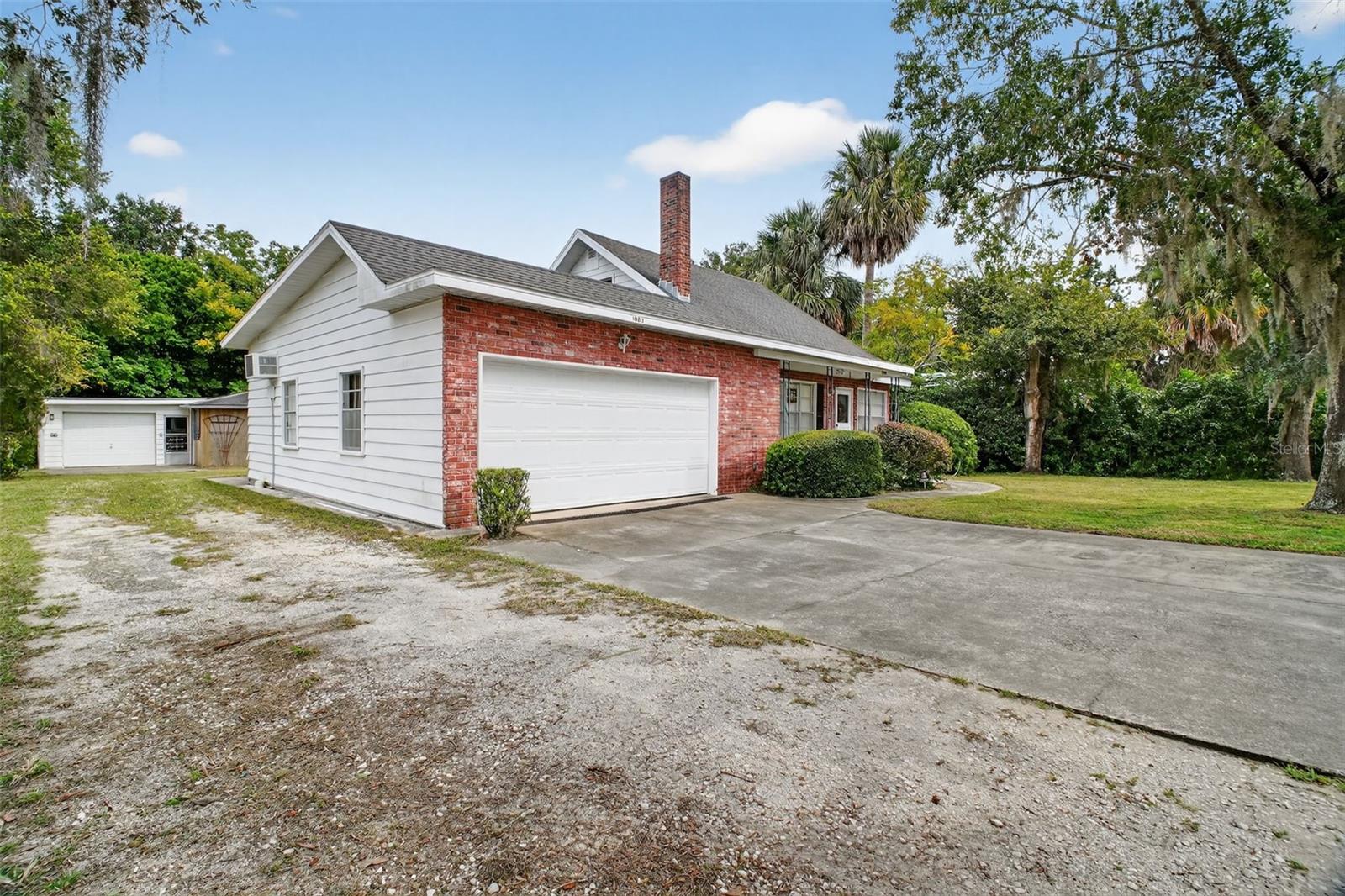 1803 E ORANGE AVENUE