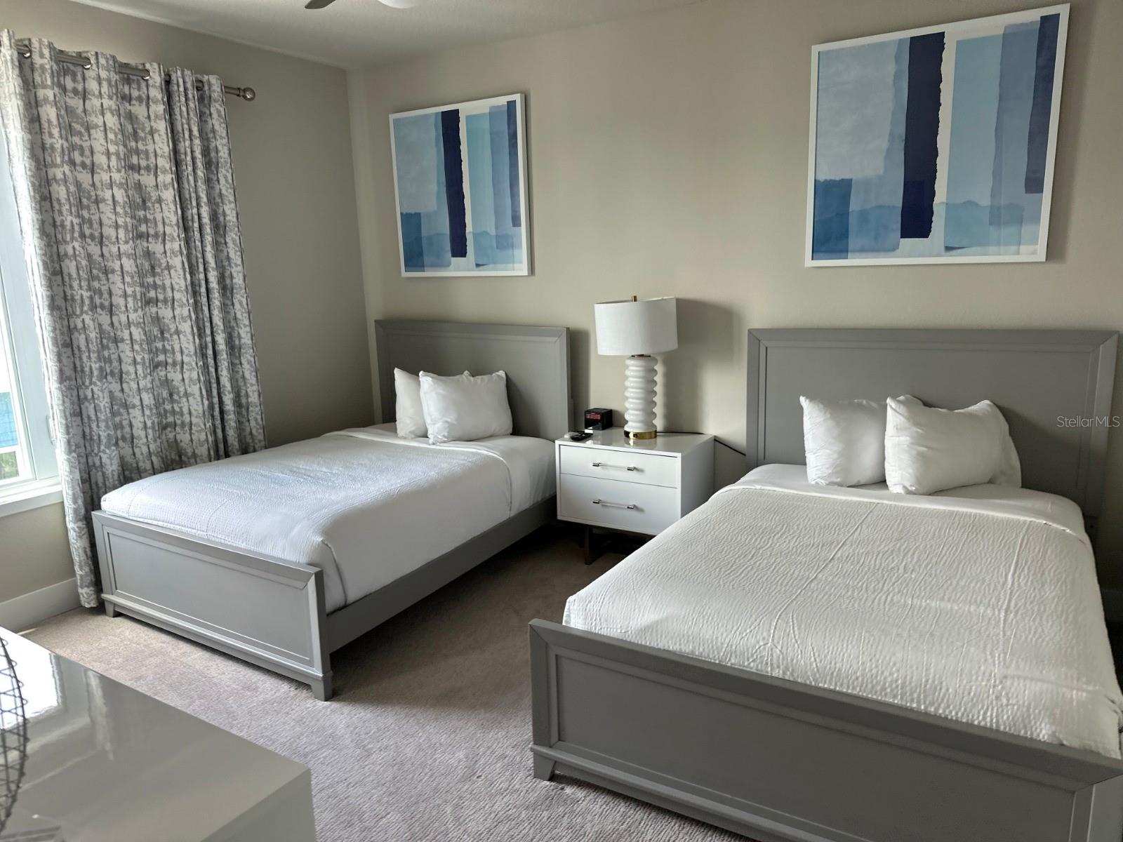 SPECTRUM AT REUNION CONDO PH 6A & 6B - Residential Lease