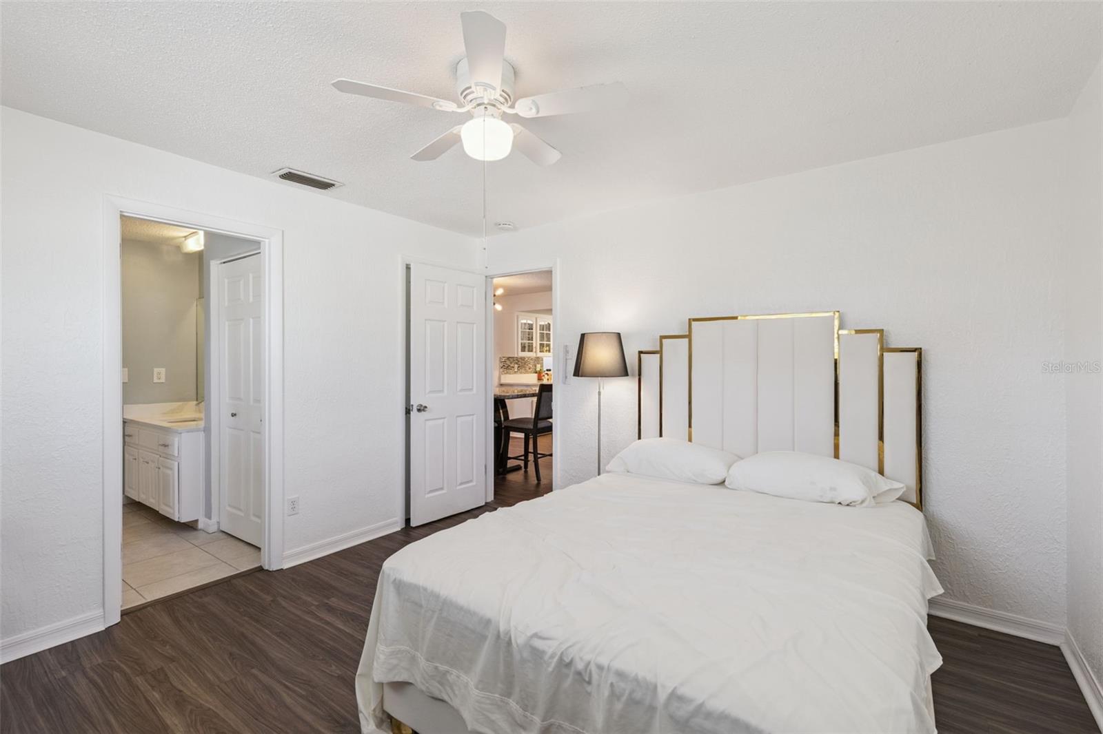 DELTONA LAKES UNIT 07 - Residential