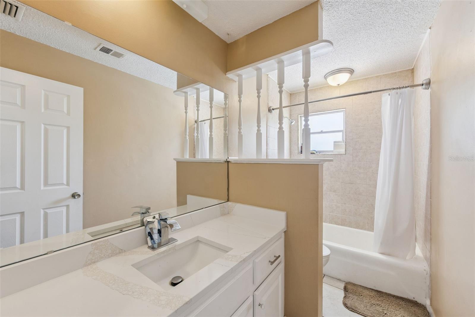 DELTONA LAKES UNIT 07 - Residential