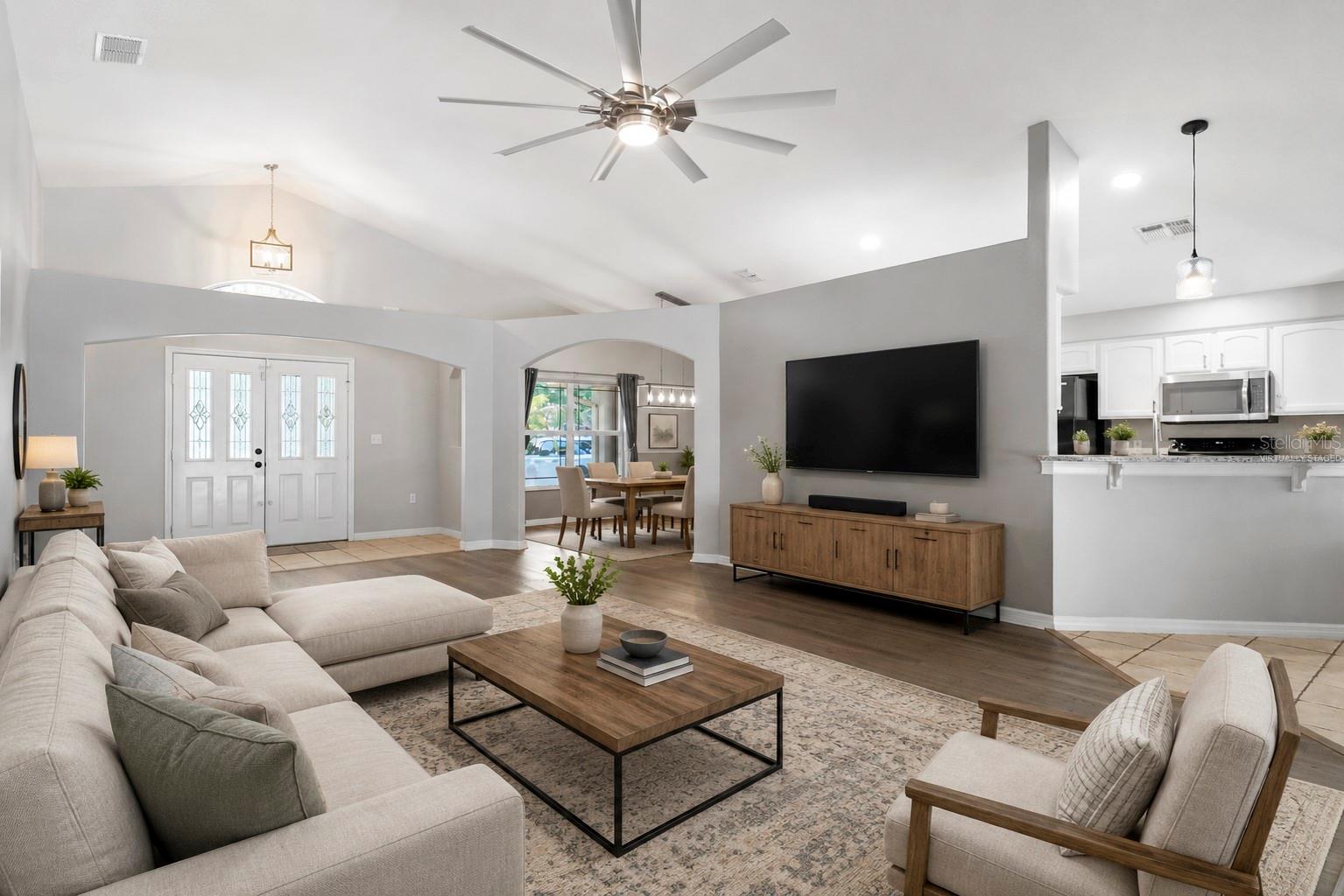 EAST LAKE RESV NARCOOSSEE UNIT 01 - Residential