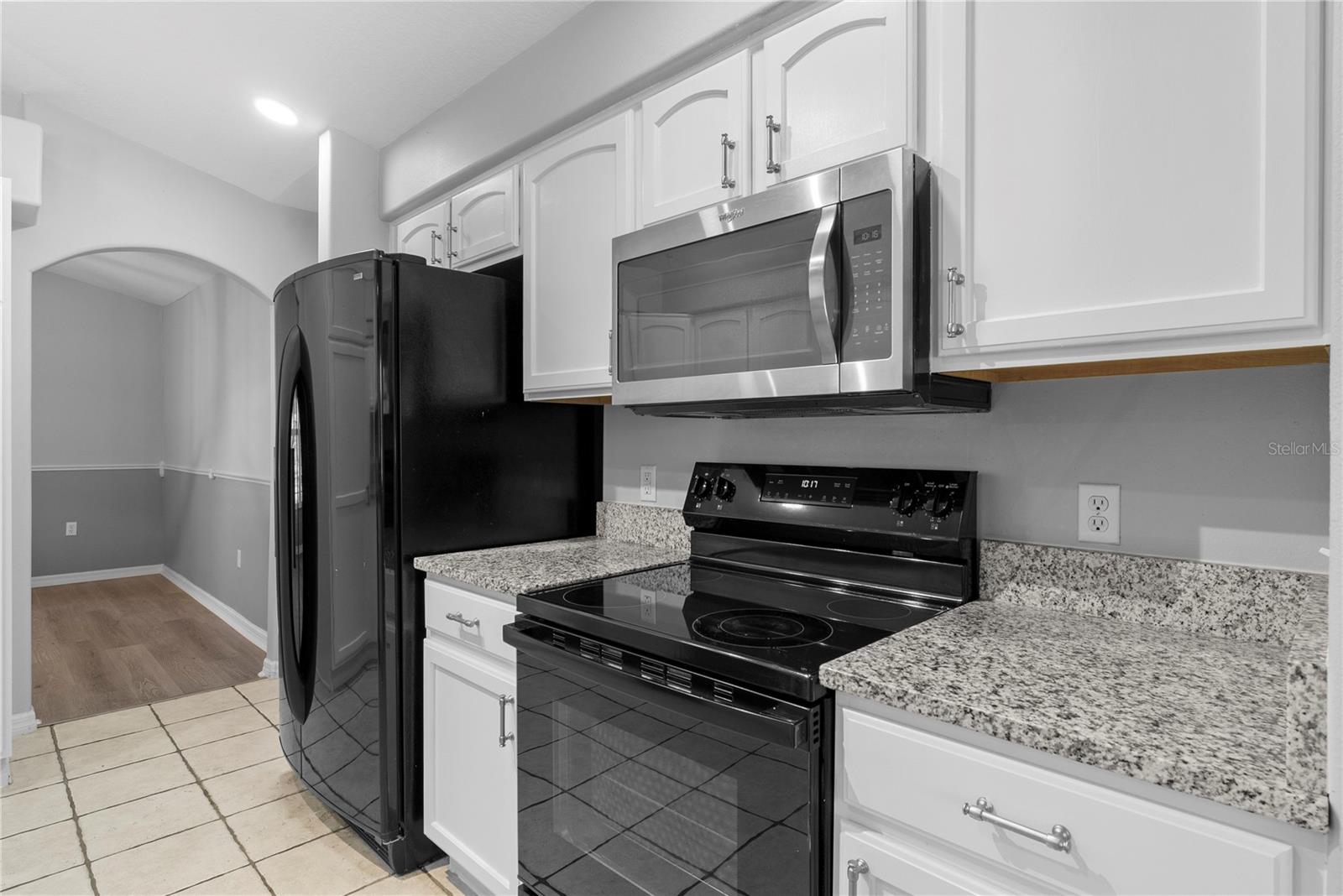 EAST LAKE RESV NARCOOSSEE UNIT 01 - Residential