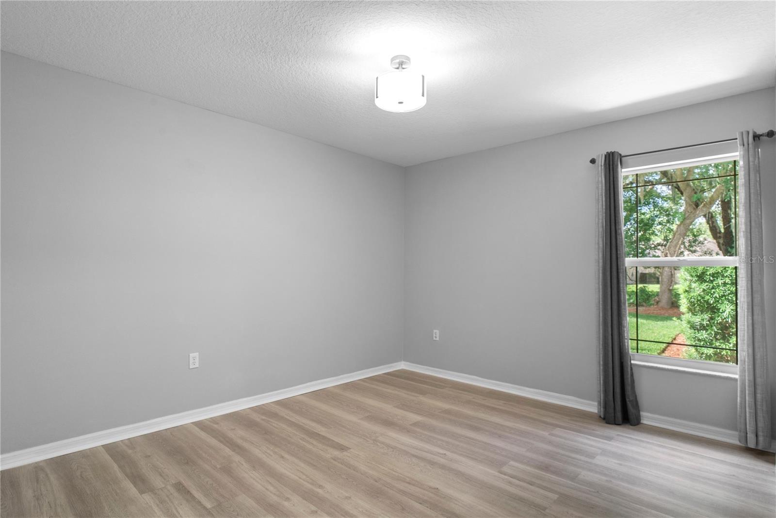 EAST LAKE RESV NARCOOSSEE UNIT 01 - Residential