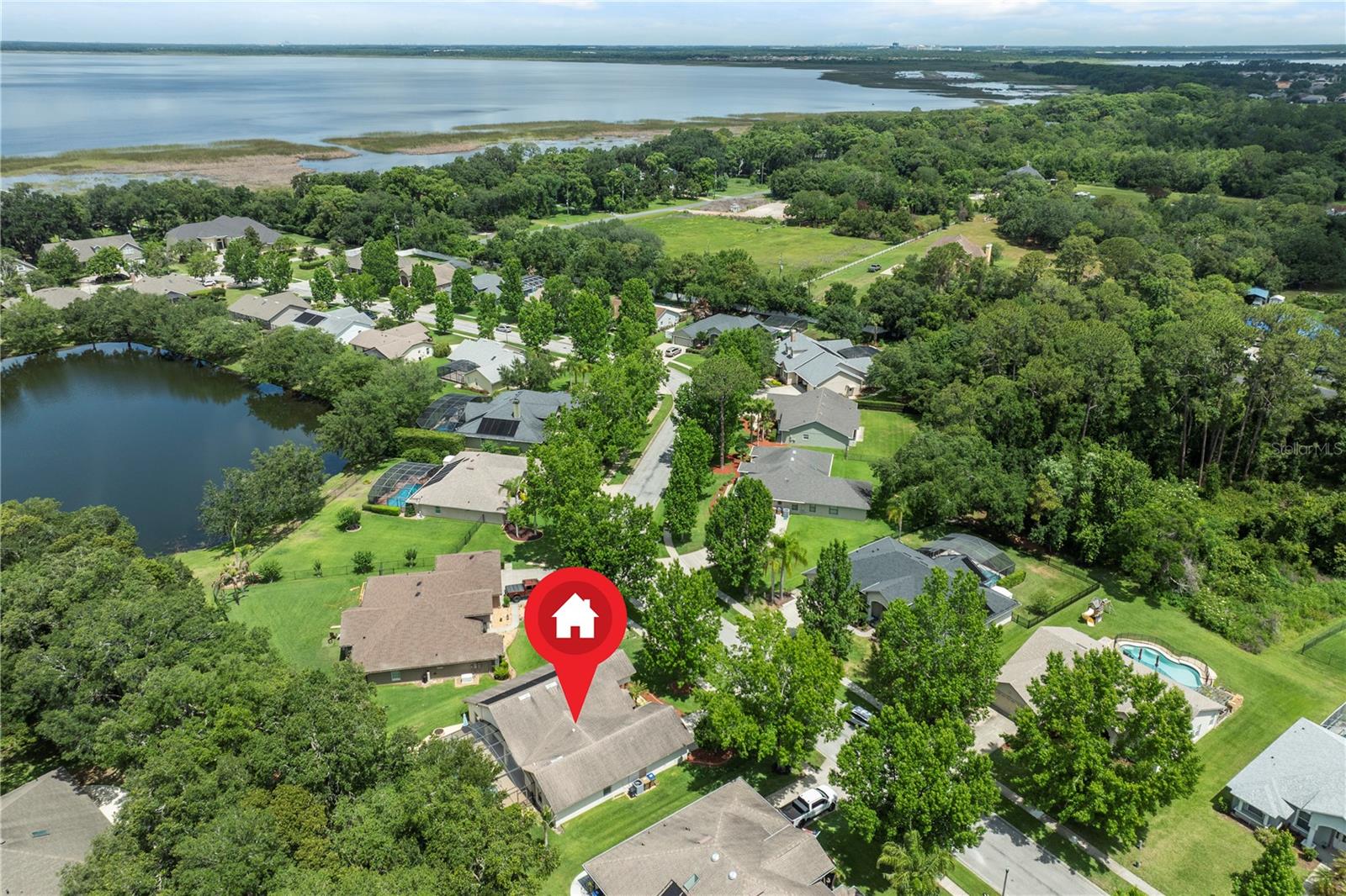 EAST LAKE RESV NARCOOSSEE UNIT 01 - Residential