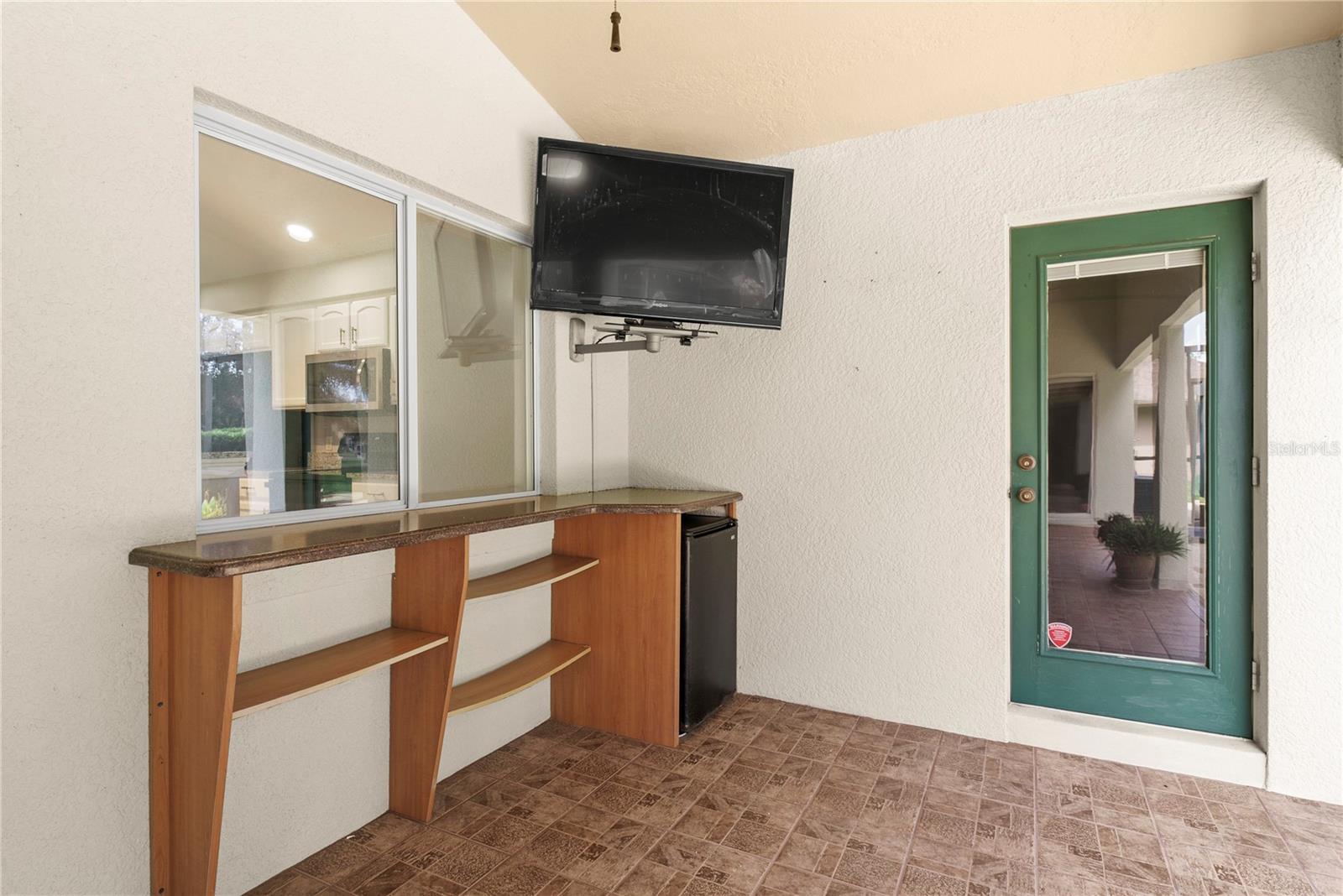 EAST LAKE RESV NARCOOSSEE UNIT 01 - Residential