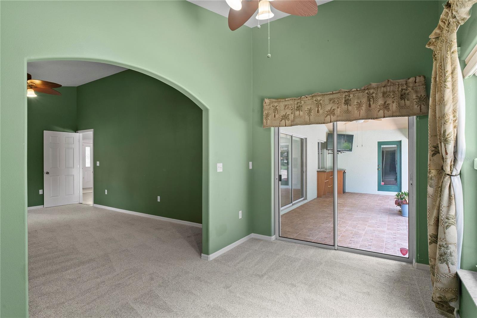 EAST LAKE RESV NARCOOSSEE UNIT 01 - Residential