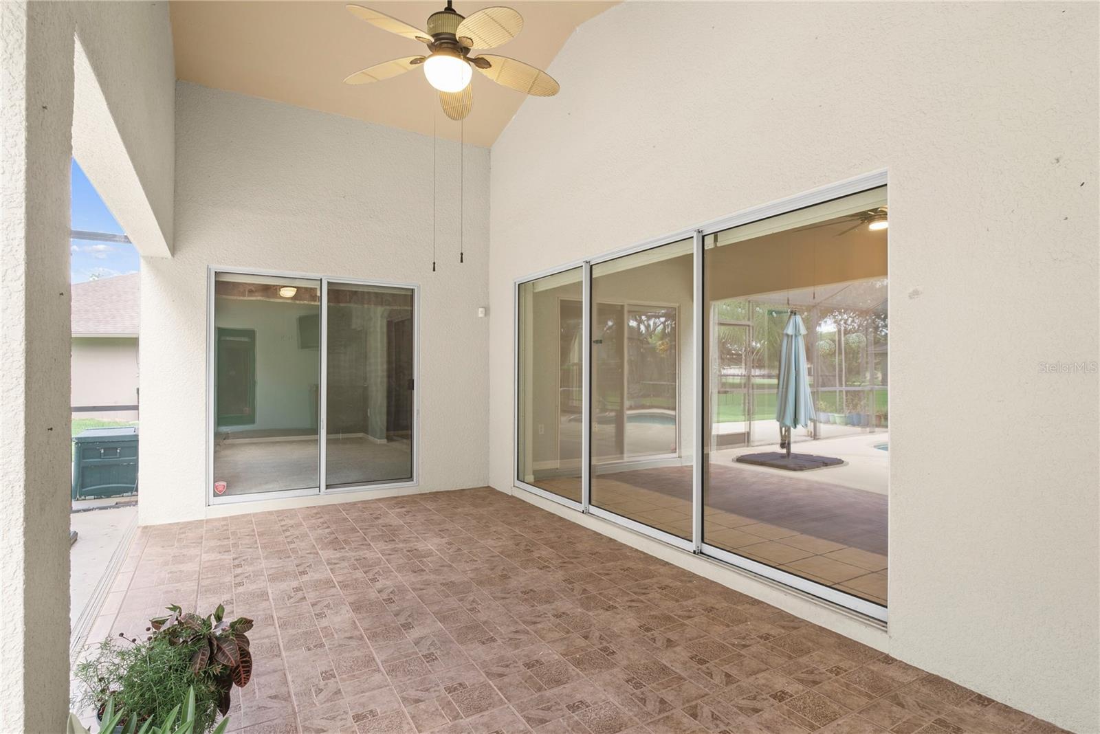 EAST LAKE RESV NARCOOSSEE UNIT 01 - Residential