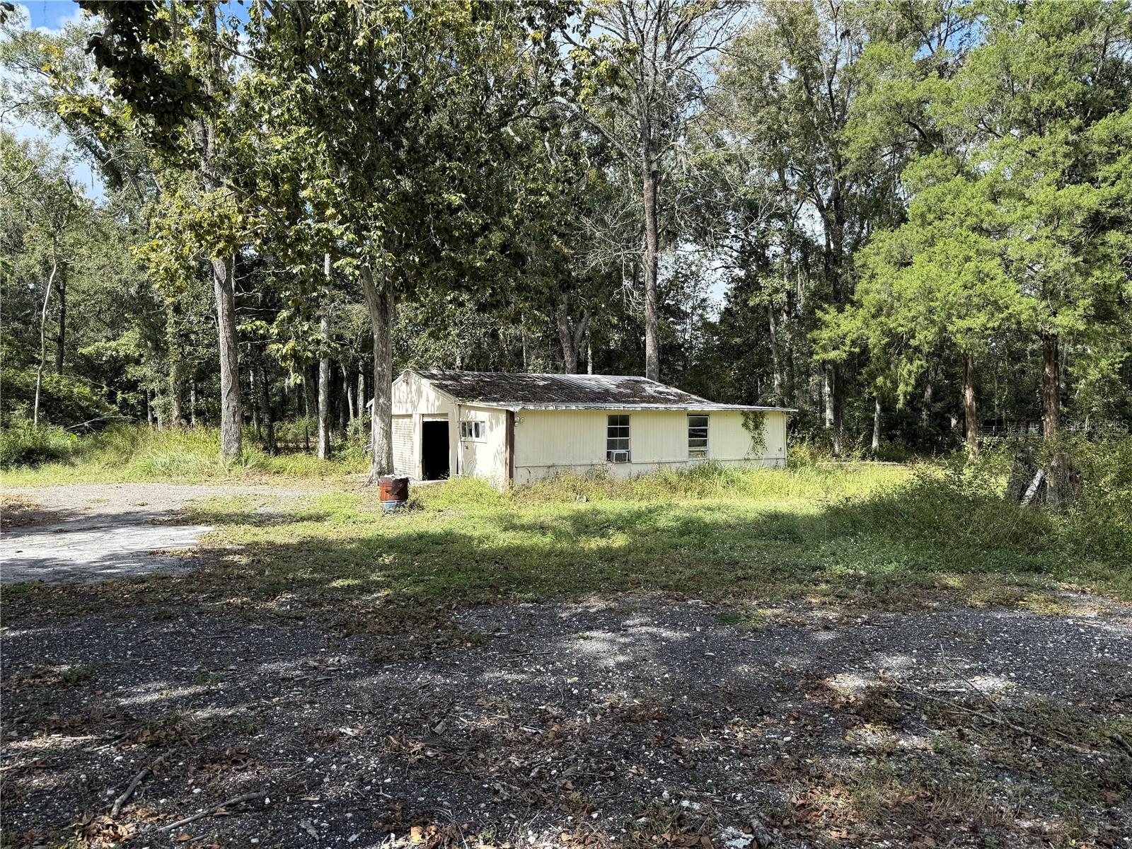 W1/2 OF SE1/4 OF NW1/4 OF NE1/4 ORB 398 PGS 164 & - Residential