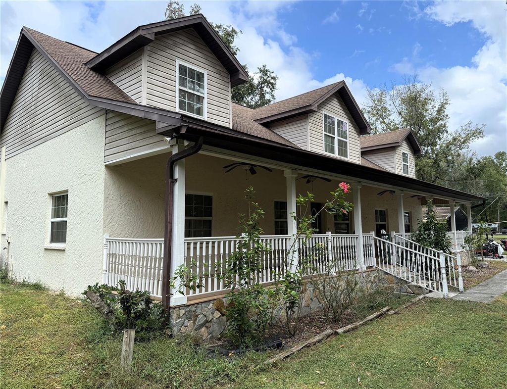 Photo of 13517 Citrus Way, Brooksville, FL 34601 (MLS # TB8442882)