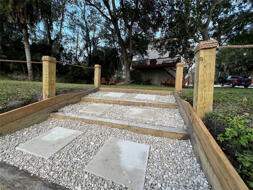 listing image 76
