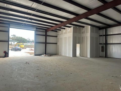 Tiny photo for 5741 S Pine Avenue, Ocala, FL 34480 (MLS # OM721038)