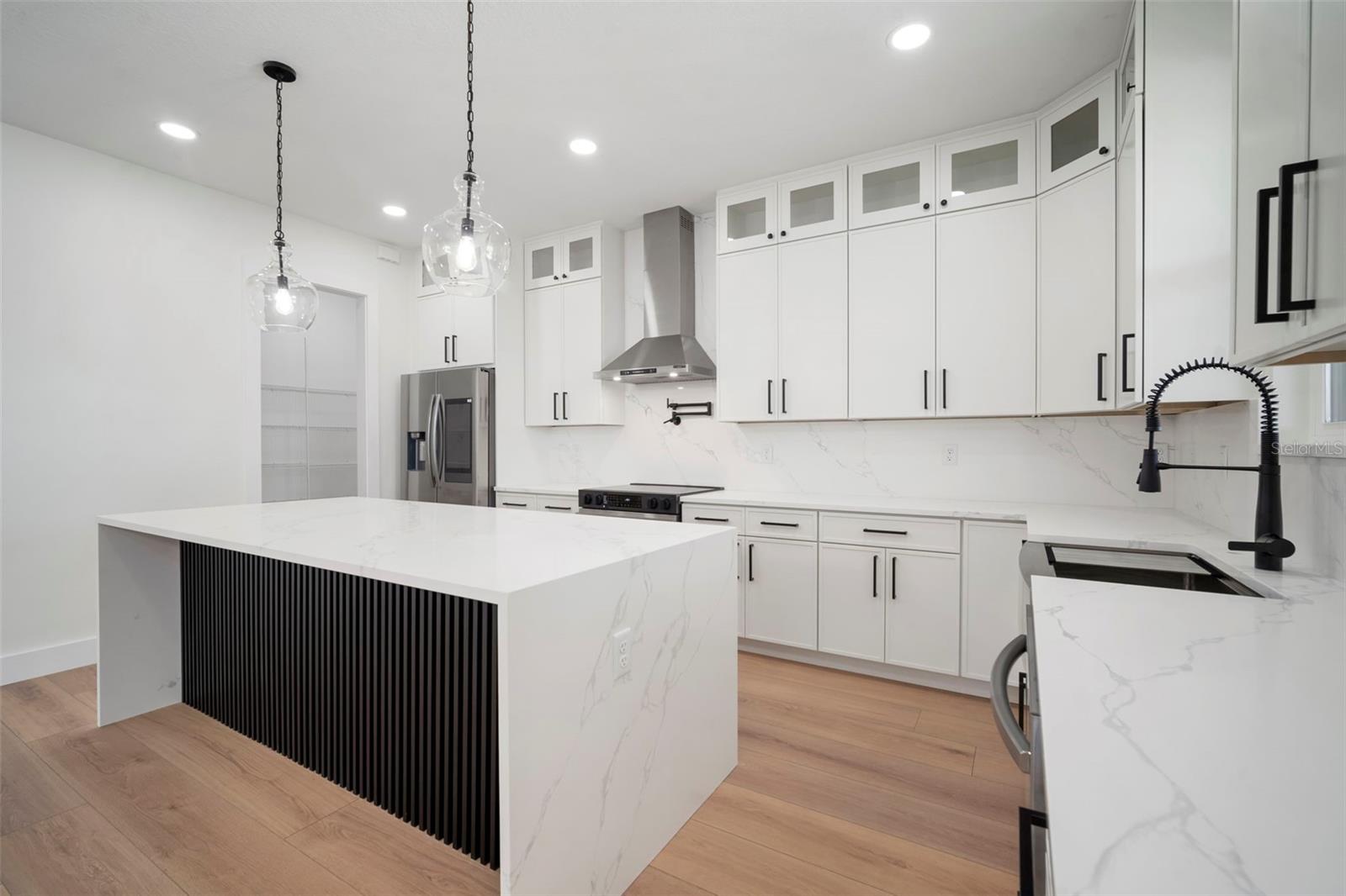 MARINA VILLAGE - Residential