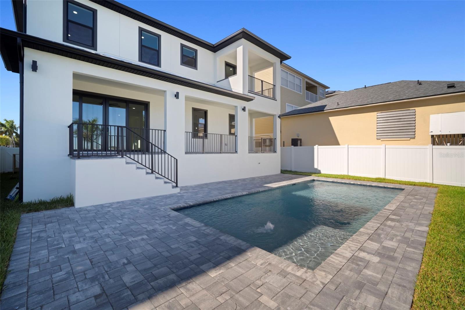 MARINA VILLAGE - Residential