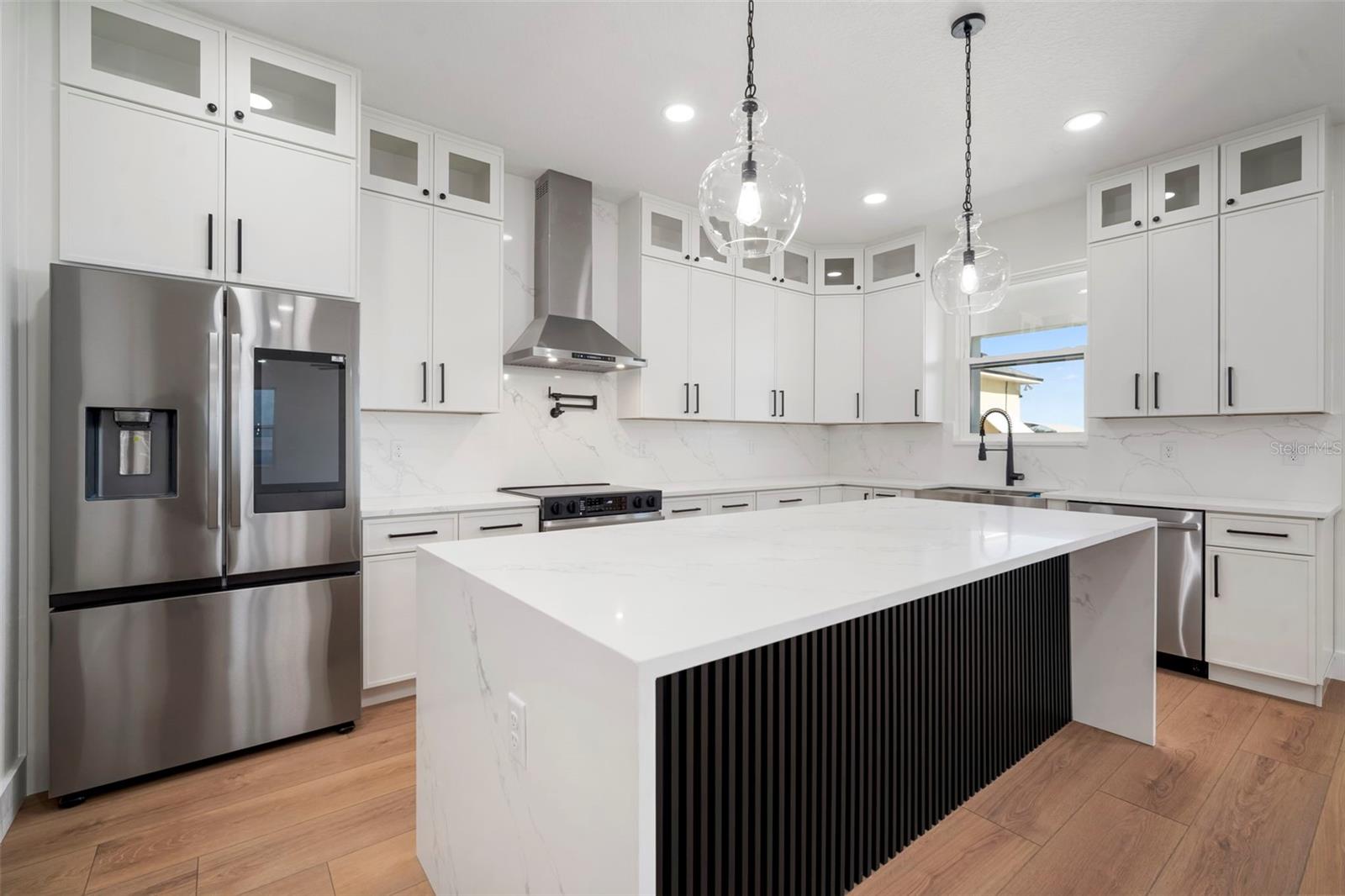 MARINA VILLAGE - Residential