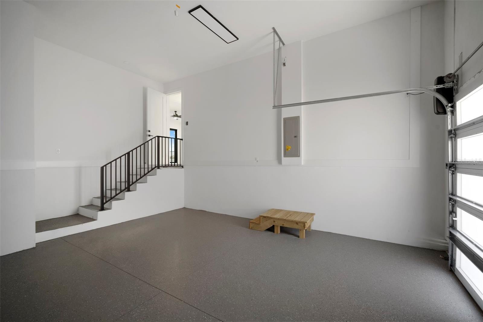 MARINA VILLAGE - Residential