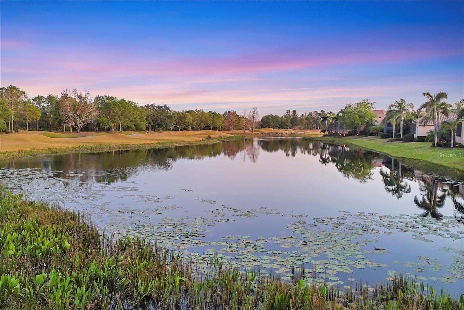 LAKEWOOD RANCH COUNTRY CLUB VILLAGE EE 3D - Residential