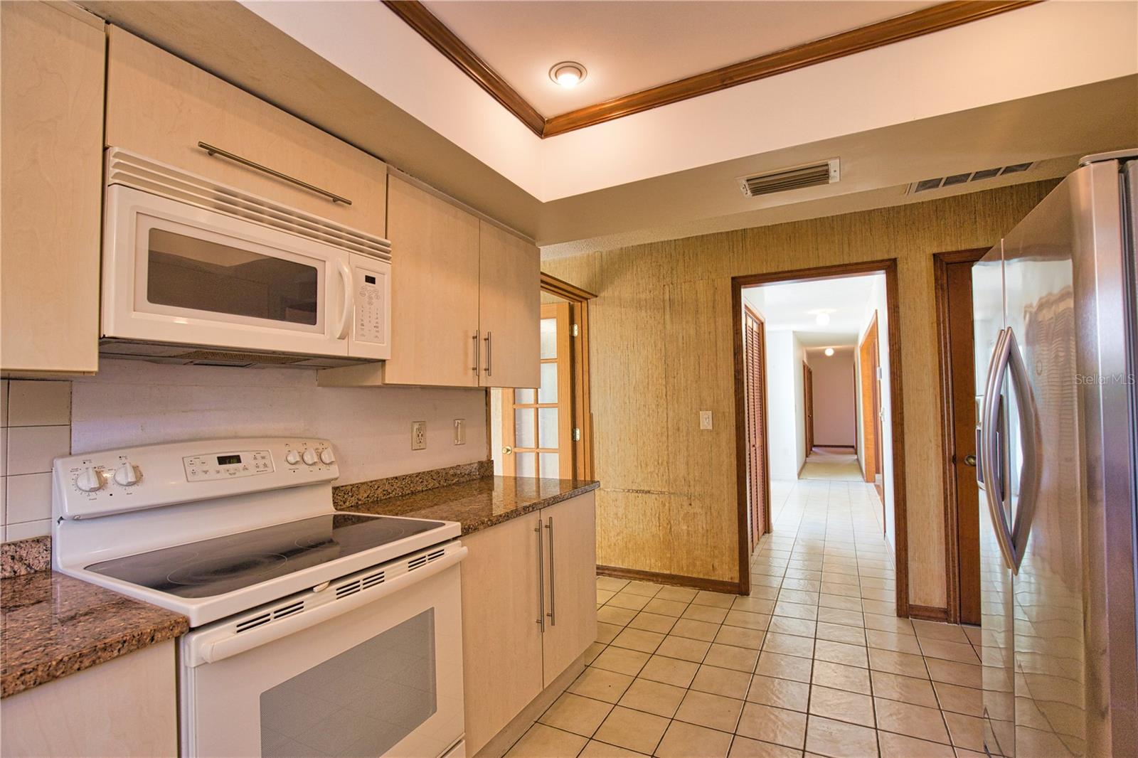 COUNTRY CLUB OF SARASOTA THE - Residential