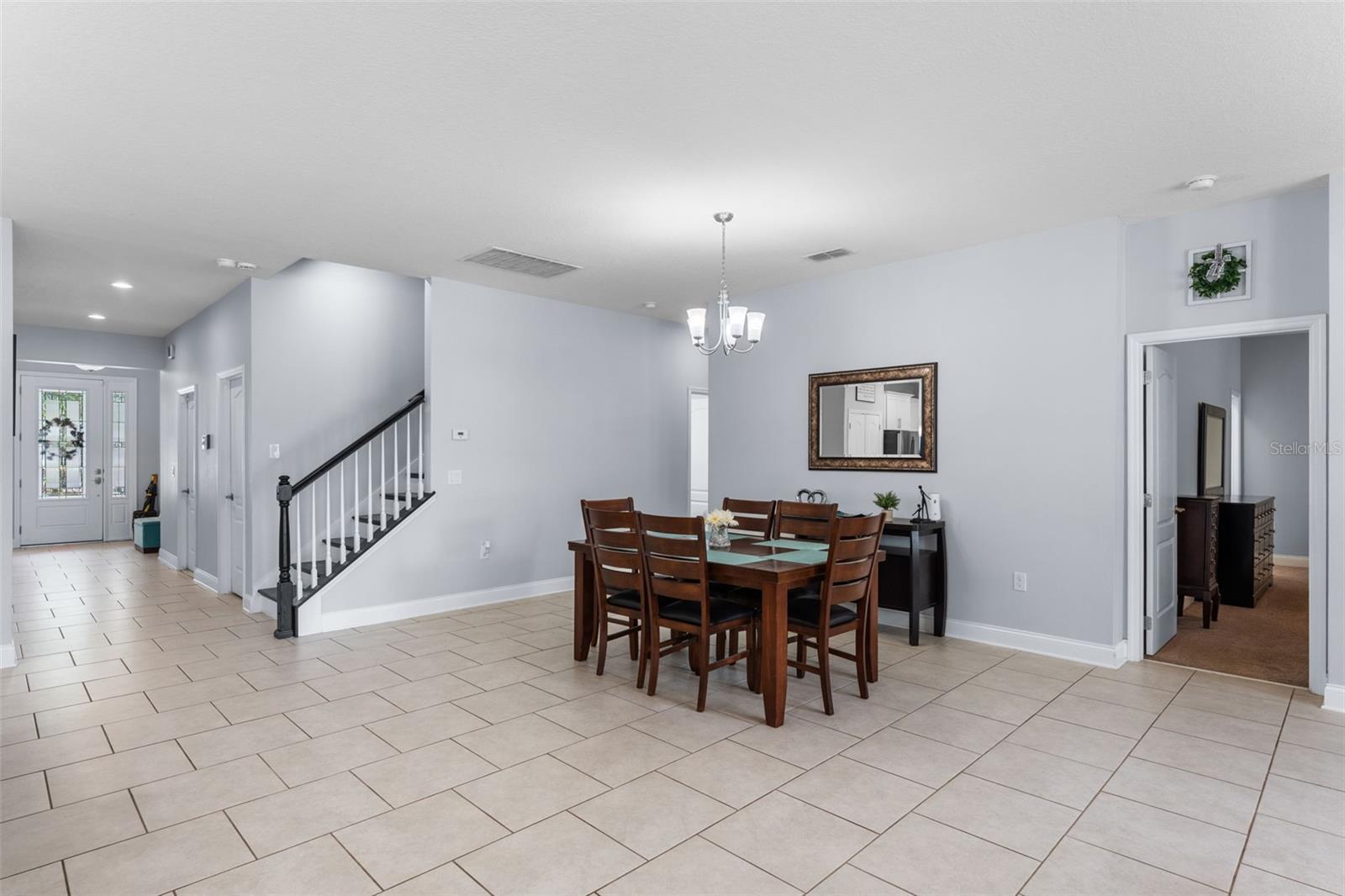 604 FOSTERS GROVE LOOP