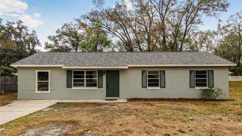 Photo of 761 S Pearl Street, Deland, FL 32720 (MLS # G5108870)