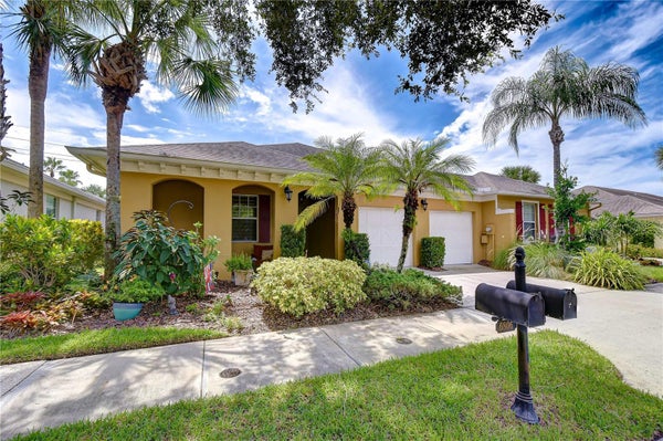 6806 MUNCASTER CT, TAMPA, FL 33625 - Image ecb4126bae26fffe376cef6ade1bfc52/2641391829