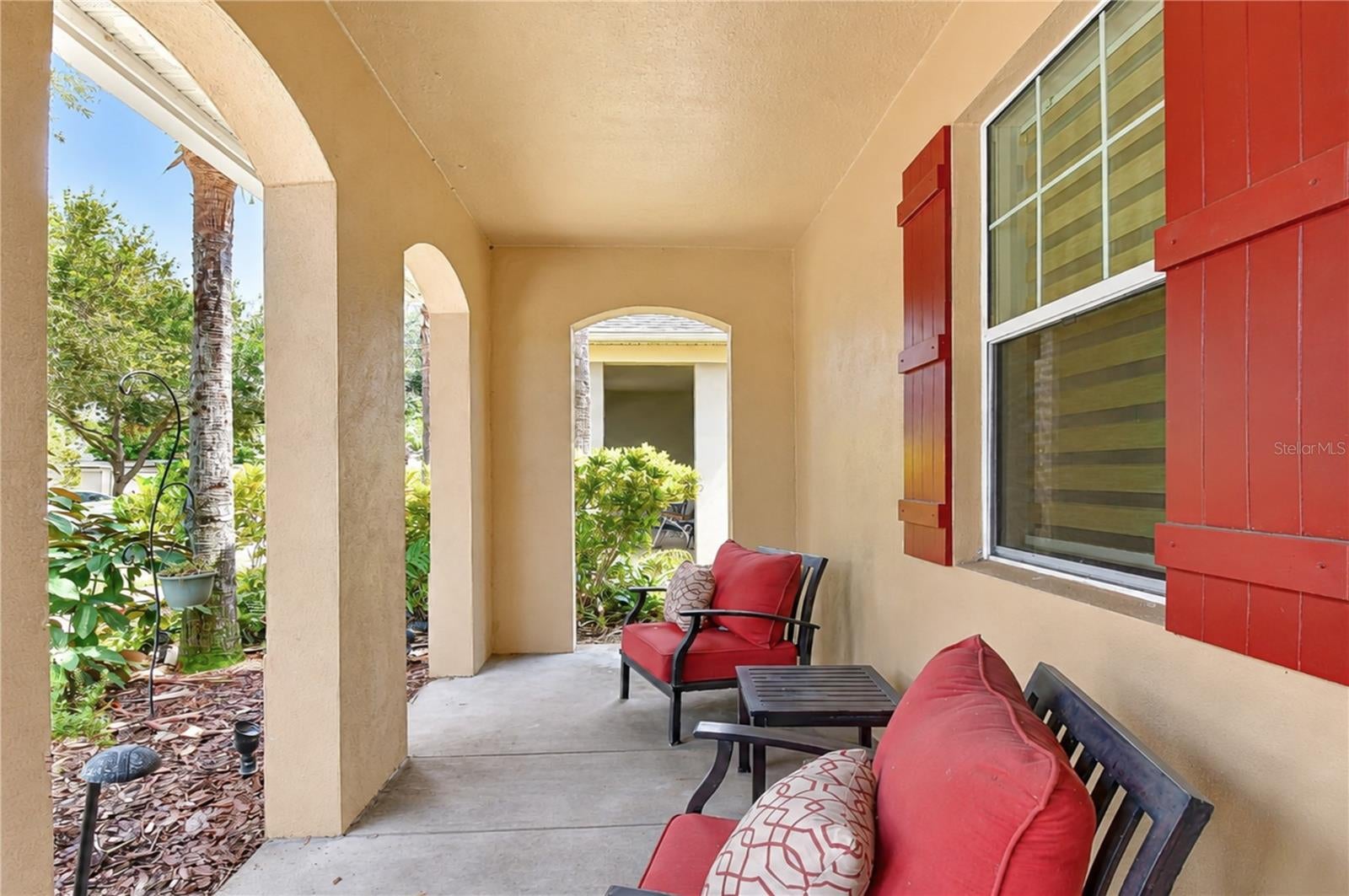6806 MUNCASTER COURT